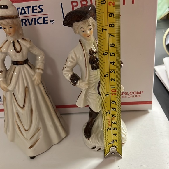 Vintage Pair Of Figurine - Picture 3 of 14